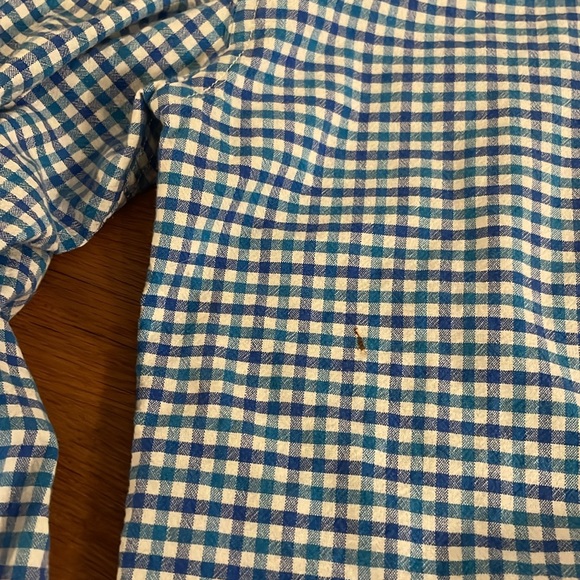Tackle and Tide long sleeve, button up shirt. Men’s medium. Very soft Like linen - Picture 7 of 7